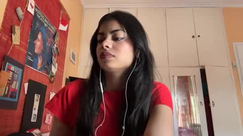 Karin online show from 04/16/26, 08:48