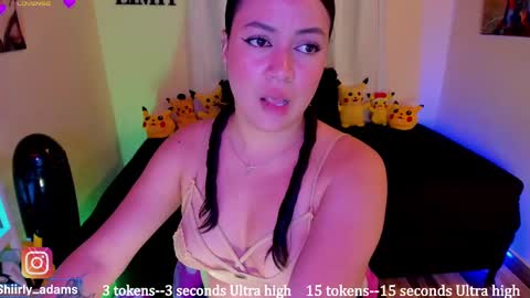 Snapshot of shirly_adamsss chatting on 03/04/25, 05:00 Shirley Freelance Model online show from 03/04/25, 05:00