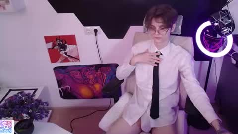 shiromy_ online show from 07/06/26, 05:59