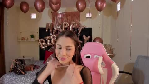  kendal  online show from 02/10/25, 01:33