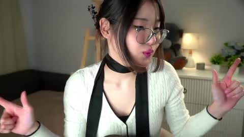 Snapshot of shonnabeed chatting on 03/26/26, 11:05 Naomi online show from 03/26/26, 11:05