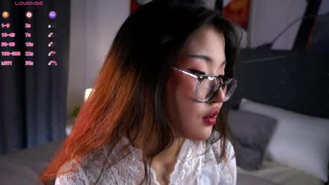 Naomi online show from 05/14/26, 11:39