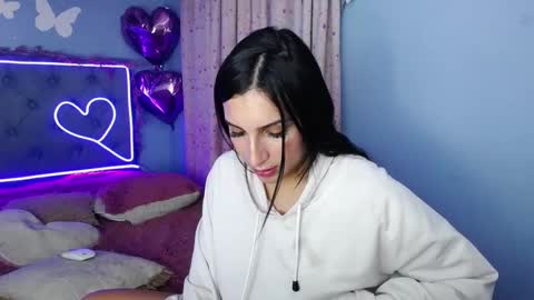 Snapshot of shopiaa_m chatting on 03/05/25, 06:44 Sophia ONLYFANS online show from 03/05/25, 06:44