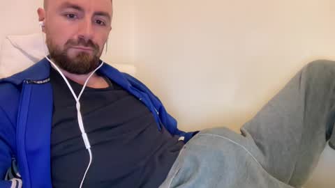 show_jizzness online show from 02/04/25, 07:33