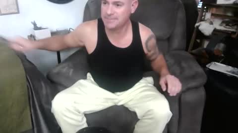 Red4040 online show from 11/27/25, 08:00