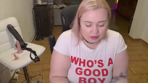 Mimi   online show from 03/21/26, 09:36