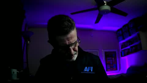 shrewtamer online show from 12/24/24, 01:49