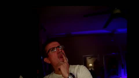 shrewtamer online show from 10/16/25, 02:34