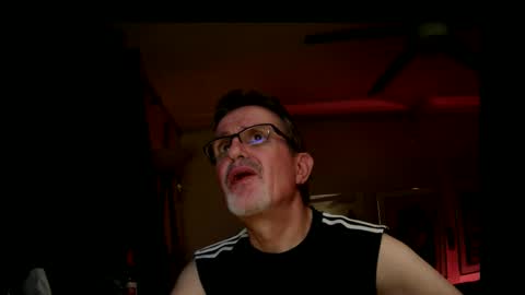 shrewtamer online show from 11/08/25, 07:08