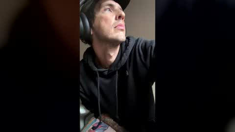 shrimp_stuck online show from 06/26/26, 03:38