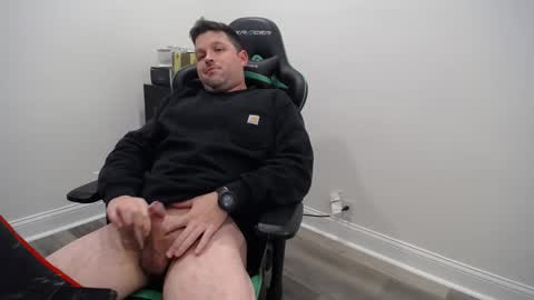 Snapshot of shroomhead5 chatting on 01/21/25, 01:18 shroom online show from 01/21/25, 01:18