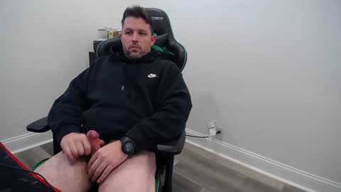 Snapshot of shroomhead5 chatting on 01/21/25, 09:57 shroom online show from 01/21/25, 09:57