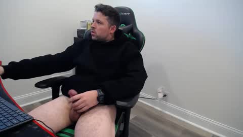 Snapshot of shroomhead5 chatting on 01/23/25, 09:18 shroom online show from 01/23/25, 09:18