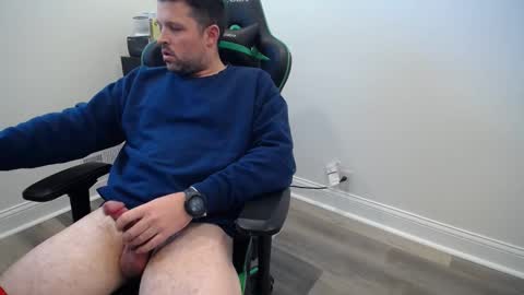 Snapshot of shroomhead5 chatting on 01/25/25, 07:39 shroom online show from 01/25/25, 07:39