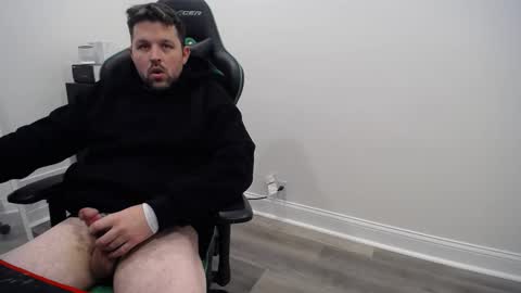 Snapshot of shroomhead5 chatting on 01/30/25, 09:36 shroom online show from 01/30/25, 09:36