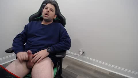 Snapshot of shroomhead5 chatting on 02/04/25, 11:38 shroom online show from 02/04/25, 11:38