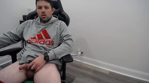 Snapshot of shroomhead5 chatting on 02/07/25, 11:34 shroom online show from 02/07/25, 11:34