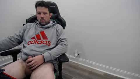 Snapshot of shroomhead5 chatting on 02/08/25, 12:17 shroom online show from 02/08/25, 12:17