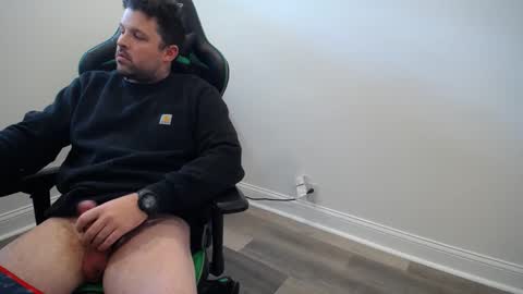 Snapshot of shroomhead5 chatting on 02/10/25, 05:52 shroom online show from 02/10/25, 05:52