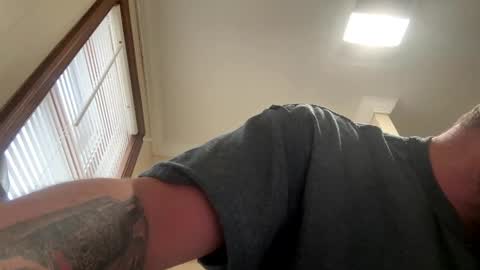 Snapshot of shubby420 chatting on 02/19/25, 01:50 YeahBoi420 online show from 02/19/25, 01:50