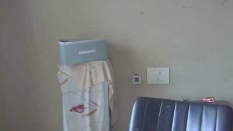 shubhamkhandelwal123 online show from 10/01/25, 07:58