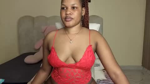 EVA online show from 05/11/26, 01:00