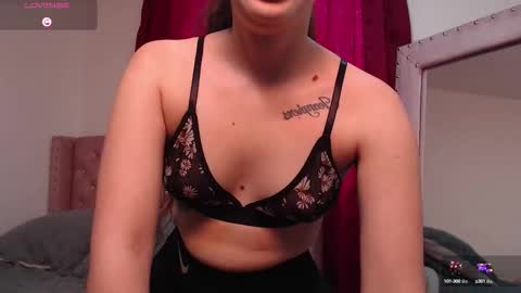 Samara online show from 10/10/25, 03:22