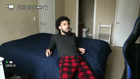 shvrkbxy online show from 02/14/25, 05:14