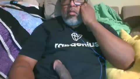 SHY333 online show from 10/22/25, 04:35