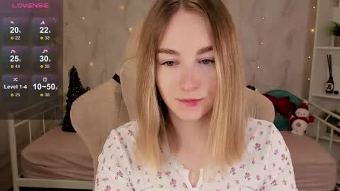 Polly online show from 12/15/25, 12:04