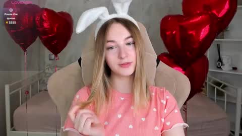 Polly online show from 02/14/26, 12:18