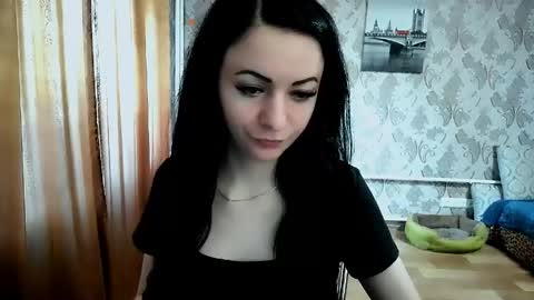 shy_cat_candy online show from 05/19/26, 11:27