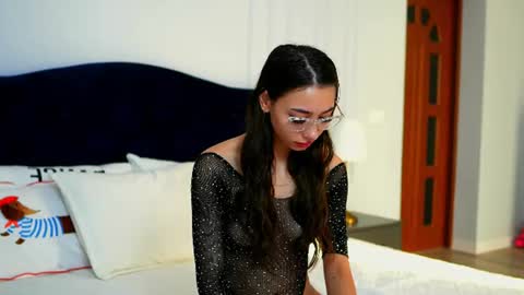 Snapshot of shy_eveline chatting on 07/20/26, 04:38 shy_eveline online show from 07/20/26, 04:38