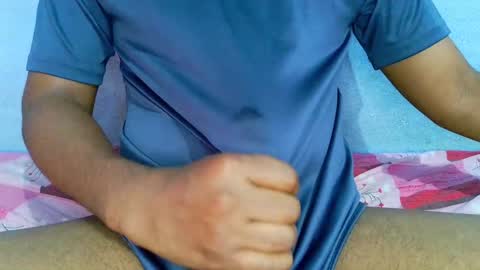 shyeyes online show from 02/05/25, 02:29