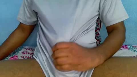 shyeyes online show from 02/16/25, 02:00