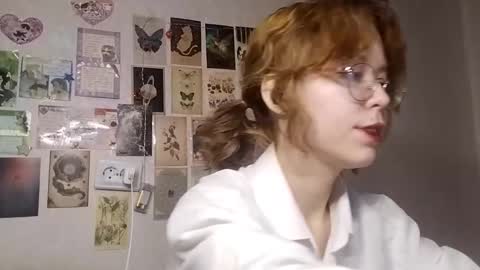 Milena online show from 10/15/25, 01:33