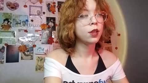 Milena online show from 11/10/25, 01:10