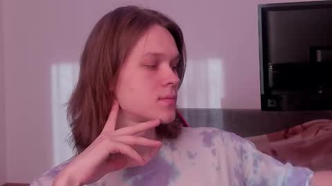 Mark online show from 09/09/25, 05:07