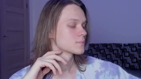 Mark online show from 11/04/25, 12:48