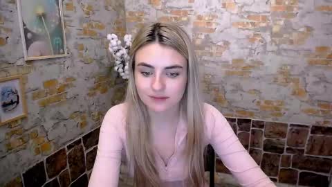 shy_sabrina_ online show from 01/13/25, 10:47