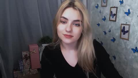 shy_sabrina_ online show from 01/16/25, 07:17