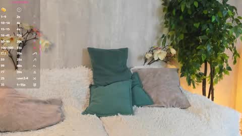 Melanie online show from 03/02/25, 12:22