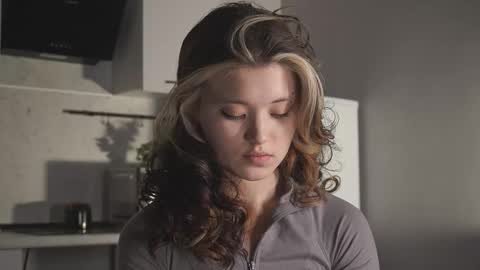 Akemi online show from 03/31/26, 02:28