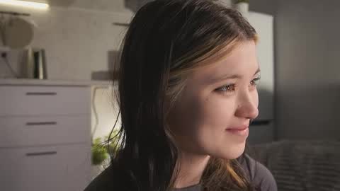 Akemi online show from 04/01/26, 03:09