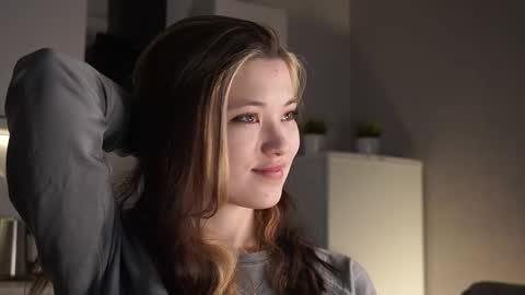 Akemi online show from 04/14/26, 03:51