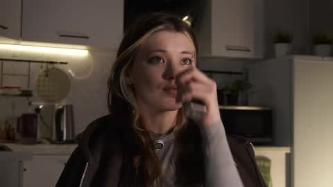 Akemi online show from 04/15/26, 04:25