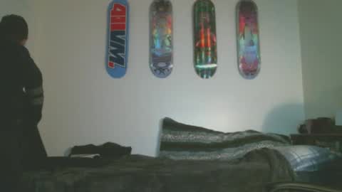 shyboyhugecum2020 online show from 11/15/25, 03:59