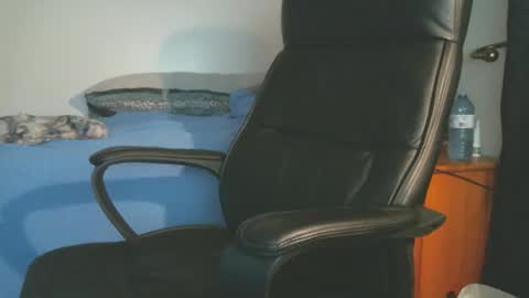 shyboyhugecum2020 online show from 03/31/26, 03:08