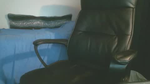 shyboyhugecum2020 online show from 05/06/26, 02:40