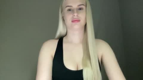 Shy Fox online show from 04/02/26, 03:53